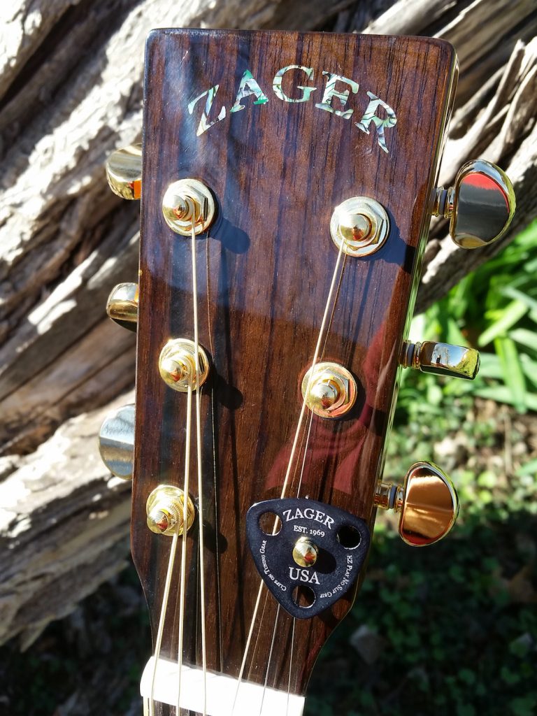 https://zagerguitar.com/guitars/zager-flex-pick/