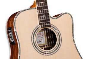 ZAD900CE Solid Spruce/Rosewood Acoustic Electric AURA Pro Series Deal Of  The Day