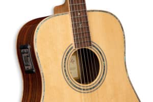 ZAD900E Solid Spruce/Rosewood Acoustic Electric AURA Pro Series Full Box BOGO
