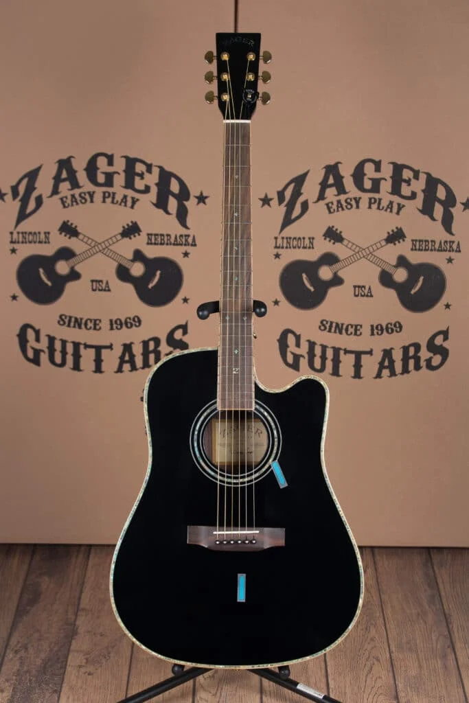 ZAD900CE Solid Spruce/Rosewood Acoustic Electric AURA Pro Series Limited Edition Black Lacquer