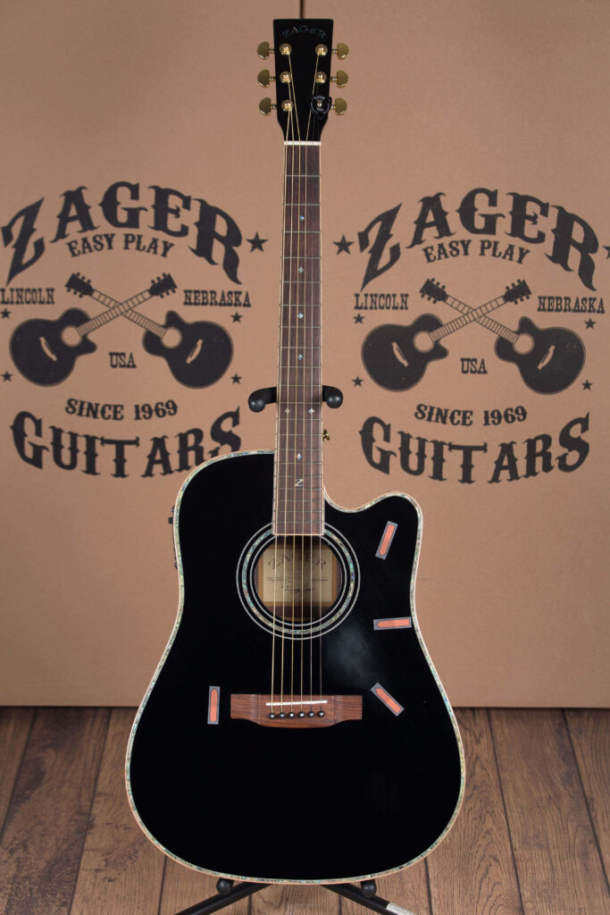 ZAD900CE Solid Spruce/Rosewood Acoustic Electric AURA Limited Edition Black Lacquer Pro Series (Discount)