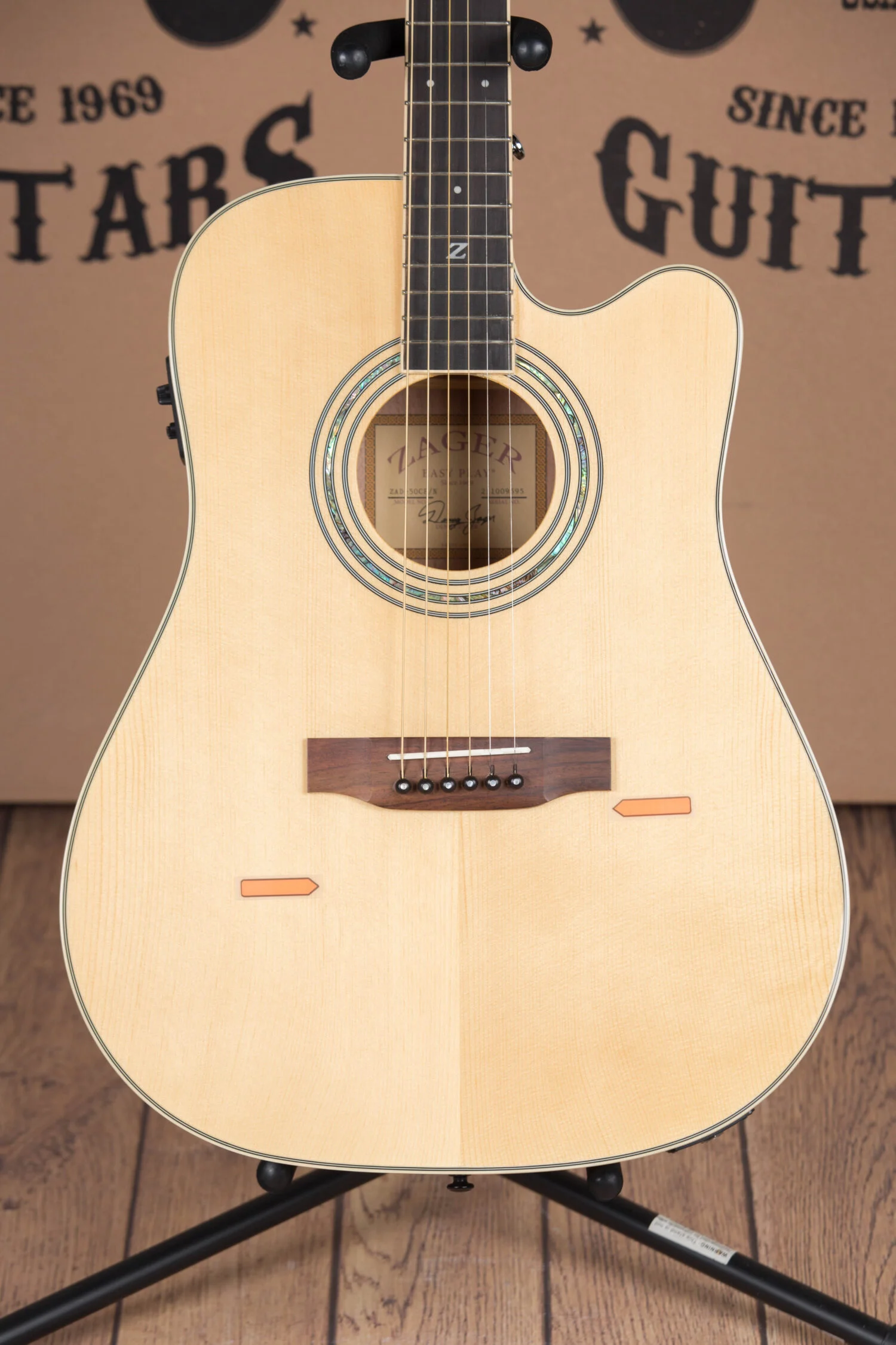 ZAD50CE Solid Spruce/Mahogany Acoustic Electric Natural